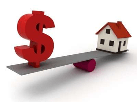 ¿Puedes comprar una vivienda si tienes deudas?
